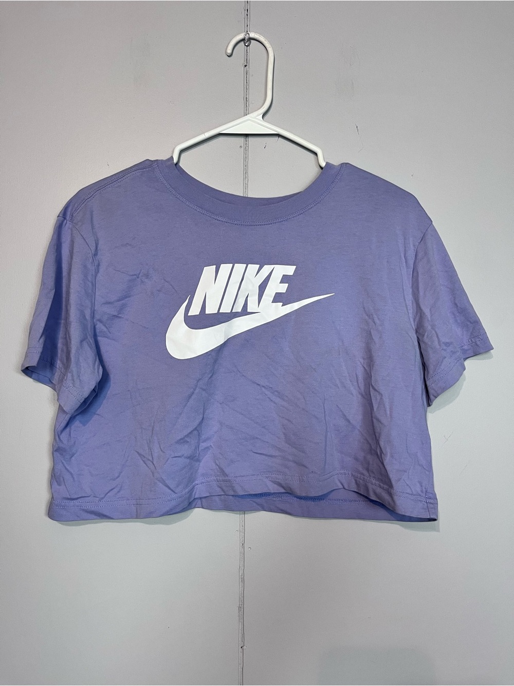 Nike, The Nike Tee Lavender Cropped Logo T-Shirt Women’s Small